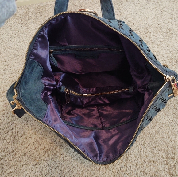 Neiman Marcus Convertible Shoulder Bag Backpack Faux Leather Woven Blue Gold - Picture 7 of 9